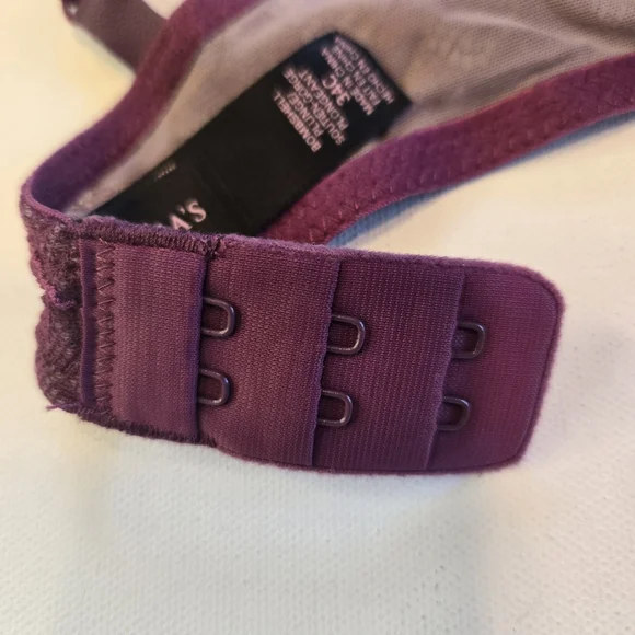 Victoria's Secret Plum Lace Bombshell Push Up Bra - Picture 7 of 11